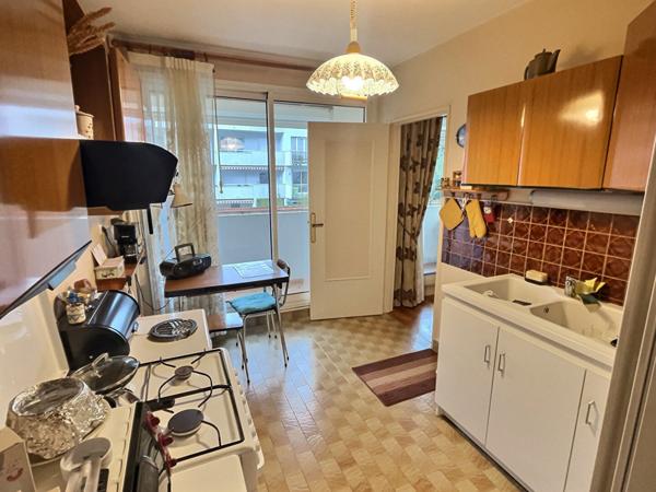 Monplaisir, T2 61m² avec loggia au calme, un garage