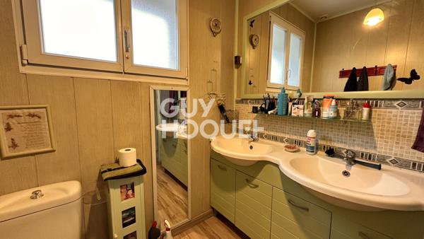 LA TREMBLADE – ENSEMBLE IMMOBILIER AVEC LOCAL COMMERCIAL ET APPARTEMENT