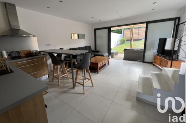 Maison à vendre 4 pièces 75 m² Saint-Louis