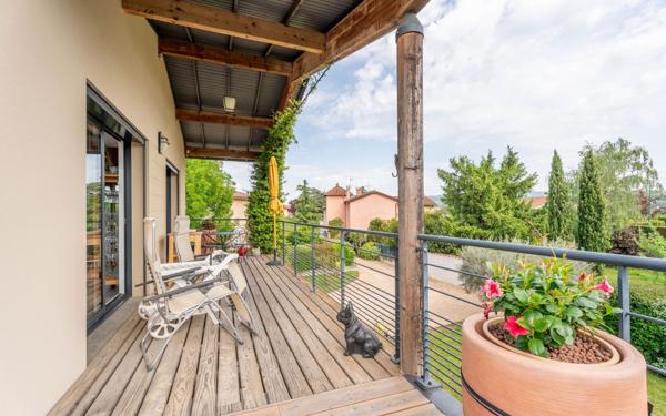 Maison à vendre    5 pièces •  Chazay-d'Azergues