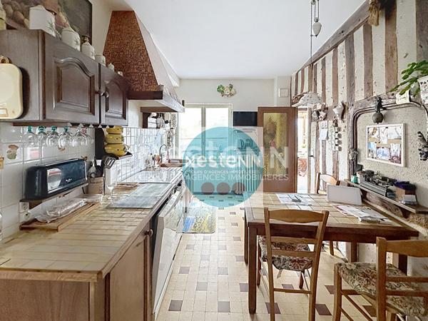 VIAGER Occupé deux tetes-Maison de ville 6 pièces à vendre à Blois - Quartier Saint Nicolas