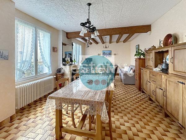 VIAGER Occupé deux tetes-Maison de ville 6 pièces à vendre à Blois - Quartier Saint Nicolas