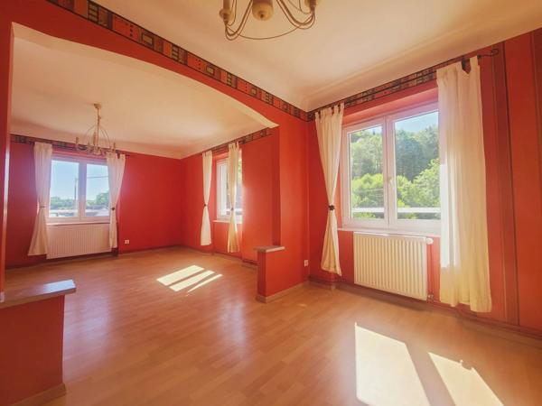 lumineux, vue dégagée, jardin à aménager et potentiel 3 chambres – un appartement à repenser selon vos envies