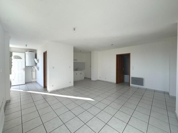 Appartement 3 pièces en rez-de-jardin à louer