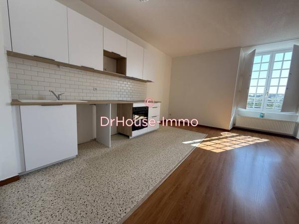Appartement à louer 4 pièces de 80 m²