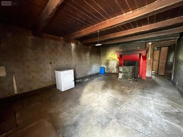 Maison rurale à vendre à Villegusien-le-Lac en Haute-Marne (52600), ref : SGML113249