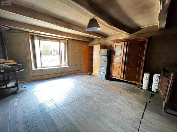 Maison rurale à vendre à Villegusien-le-Lac en Haute-Marne (52600), ref : SGML113249