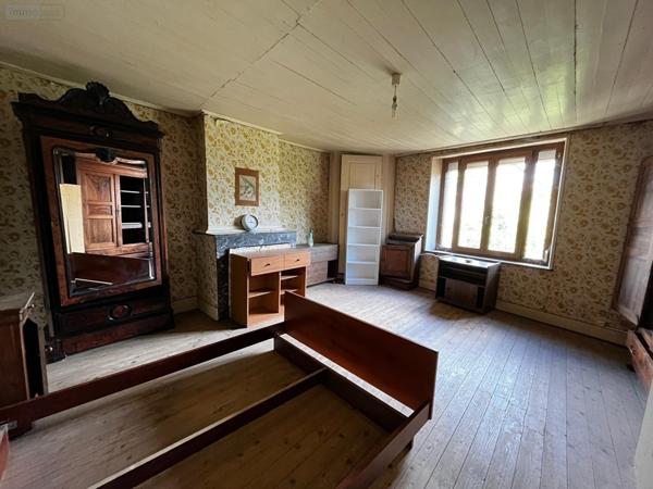 Maison rurale à vendre à Villegusien-le-Lac en Haute-Marne (52600), ref : SGML113249