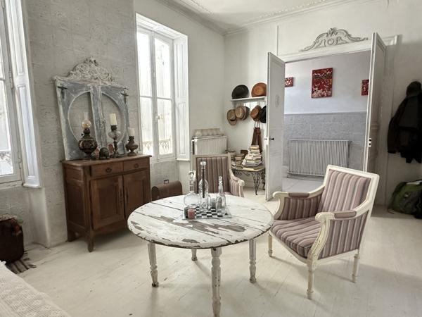 Maison coeur de ville st jean d'angély .... quel charme! Saint-Jean-d'Angély (17400)