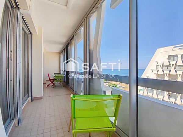 Vue mer exceptionnelle – Appartement avec accès direct à la plage et parking privatif