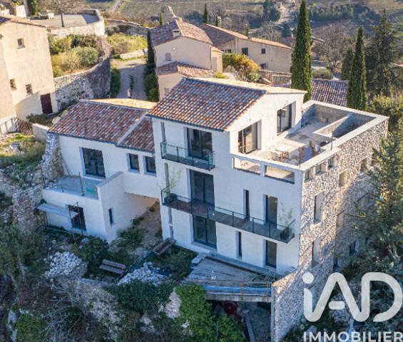 Immeuble à vendre 332 m² Méthamis