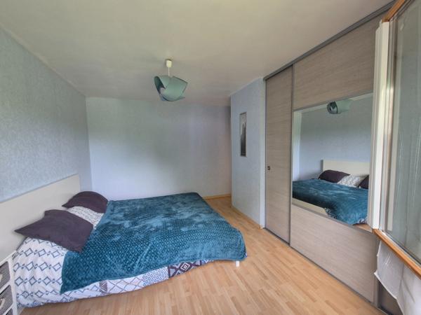 Pavillon Plain-Pied, 100 m2, 3 chambres. Prestation qualitative, terrain paysagé.