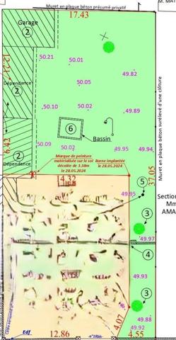 Vends terrain plat constructible avec construction