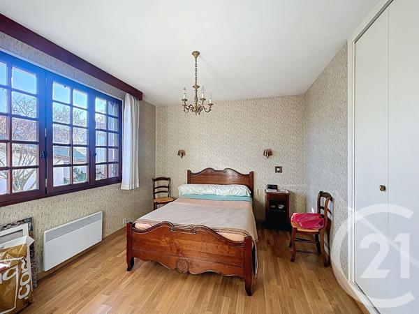 Maison à vendre  7 pièces - 186,56 m2 COURNON D AUVERGNE - 63