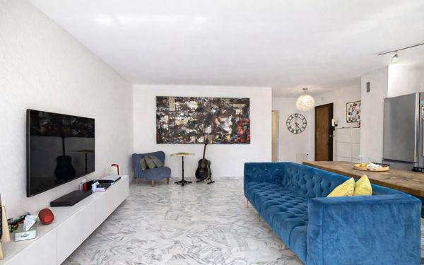Appartement à vendre    3 pièces • 70,69 m2 Le Cannet