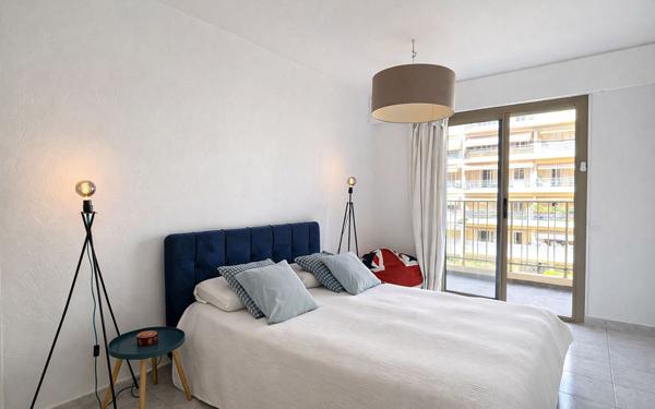 Appartement à vendre    3 pièces • 70,69 m2 Le Cannet