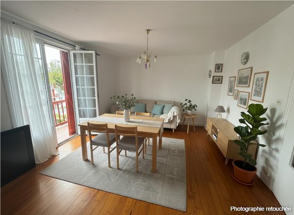 Hendaye- Bel appartement T4 avec terrasse, garage fermé et cave
