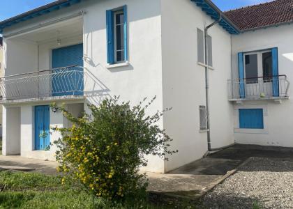 Maison - Oloron-sainte-marie - Réf.:205300 OLORON - Agréable maison de 130 m² avec terrain de 2005 m² dont 814 m² constructibles - BAISSE DE PRIX - A SAISIR !