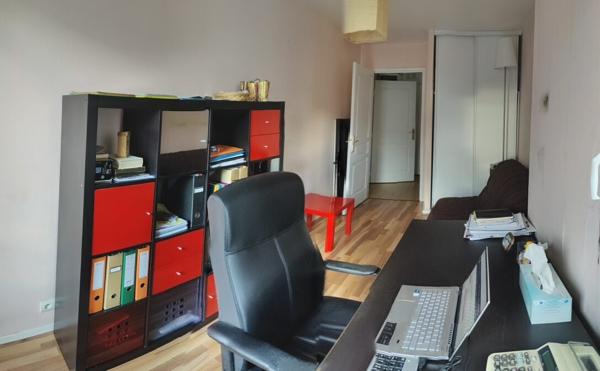 À vendre - T3, 3 pièces situé à Paris (75020)