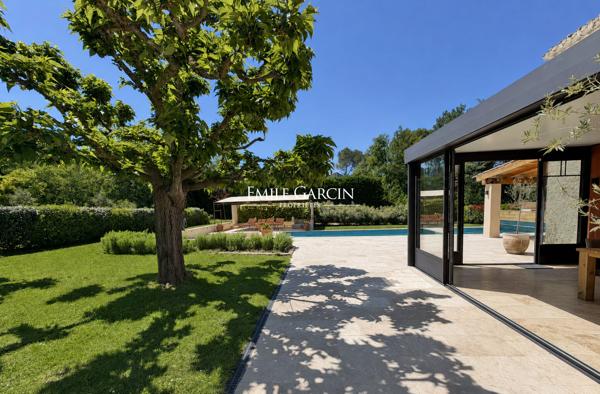 A vendre - Propriété de caractère - A Aix-en-Provence