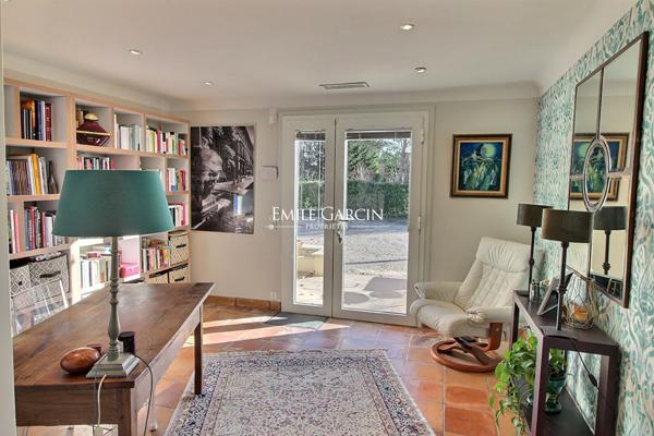 A vendre - Propriété de caractère - A Aix-en-Provence