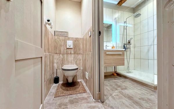 Maison à vendre    3 pièces •  Montfrin