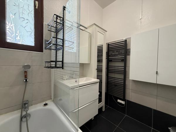 Maison à vendre 4 pièces SAINT LEGER DU BOURG DENIS (76)