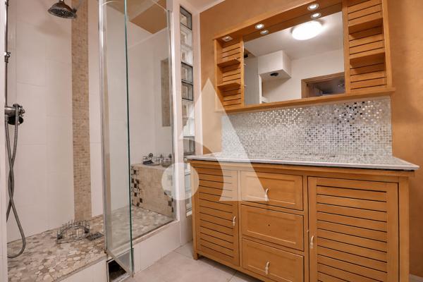 Appartement 4 pièces 82.01 m2
