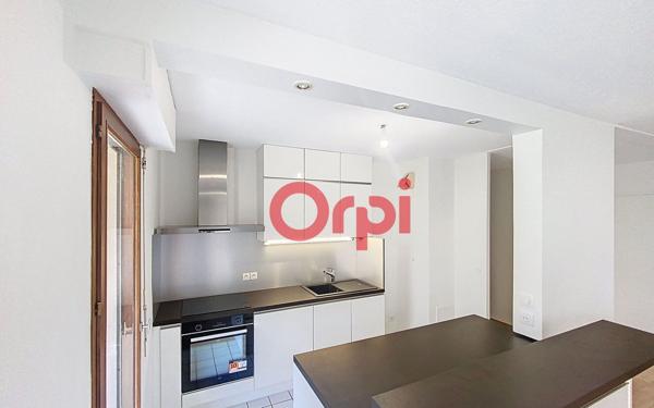 Appartement à louer    3 pièces •  Collonges-sous-Salève