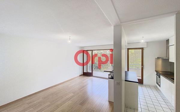 Appartement à louer    3 pièces •  Collonges-sous-Salève