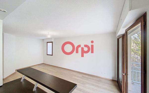 Appartement à louer    3 pièces •  Collonges-sous-Salève