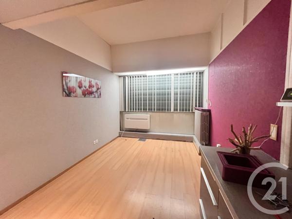 à vendre  273,81 m2 NANGIS - 77