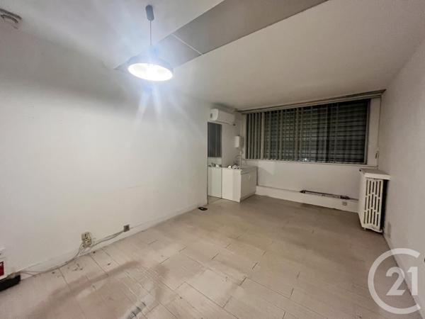 à vendre  273,81 m2 NANGIS - 77