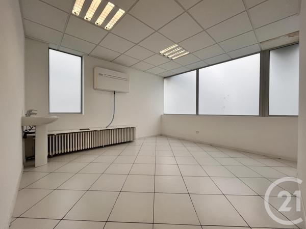 à vendre  273,81 m2 NANGIS - 77