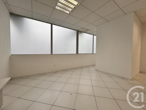 à vendre  273,81 m2 NANGIS - 77