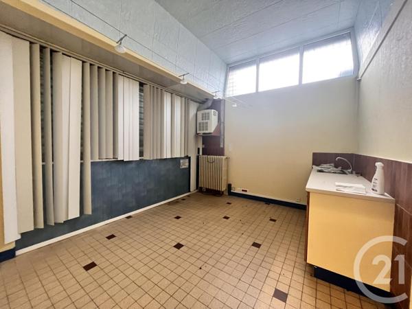 à vendre  273,81 m2 NANGIS - 77