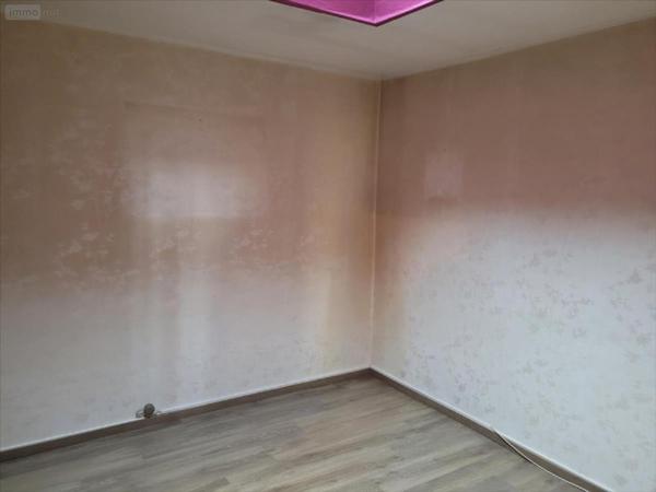 Maison à vendre à Caudebec-lès-Elbeuf en Seine-Maritime (76320), ref : 105000/DLB7