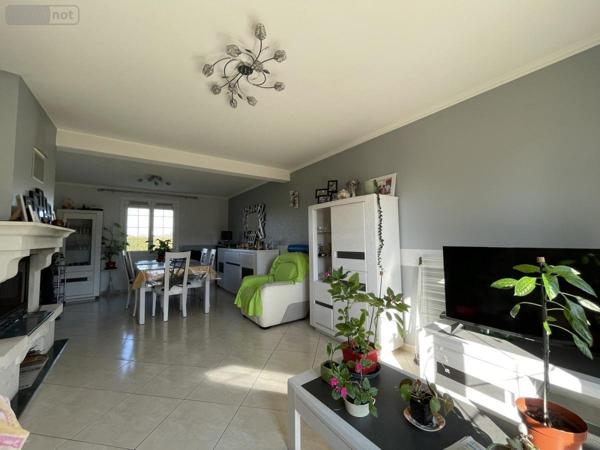 Maison à vendre à Yvré-l'Évêque dans la Sarthe (72530), ref : 72033-256