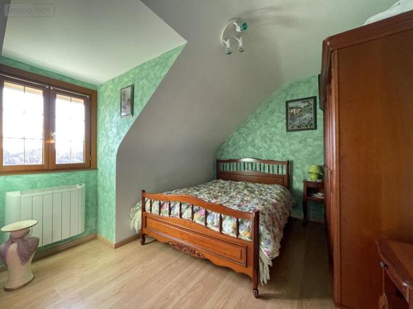 Maison à vendre à Yvré-l'Évêque dans la Sarthe (72530), ref : 72033-256