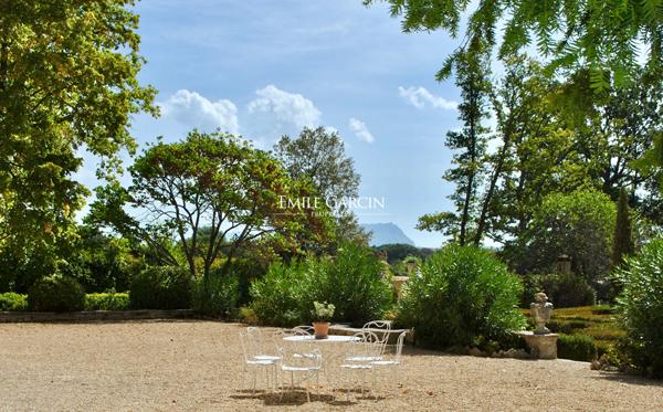 A vendre - Bastide emblématique - Aix-en-Provence