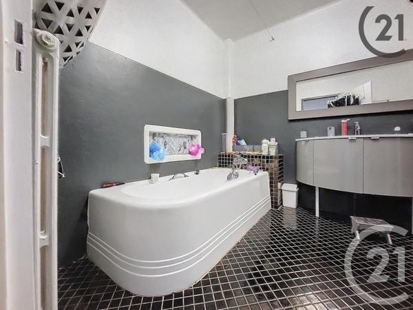 Appartement F5 à vendre  5 pièces - 117,07 m2 CHALONS EN CHAMPAGNE - 51