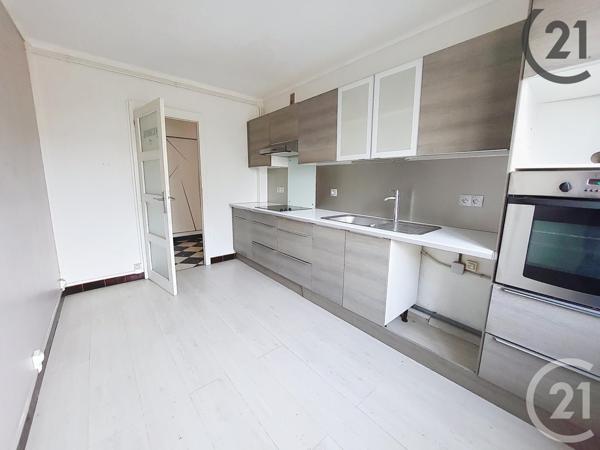 Appartement F5 à vendre  5 pièces - 117,07 m2 CHALONS EN CHAMPAGNE - 51