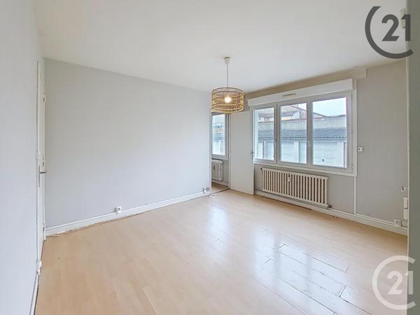 Appartement F5 à vendre  5 pièces - 117,07 m2 CHALONS EN CHAMPAGNE - 51