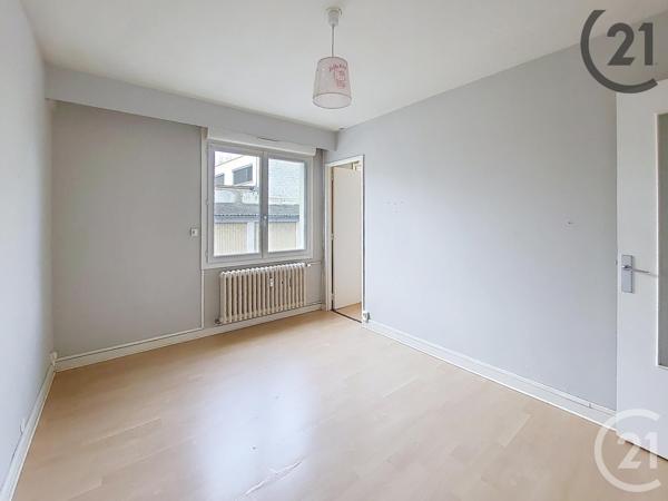 Appartement F5 à vendre  5 pièces - 117,07 m2 CHALONS EN CHAMPAGNE - 51