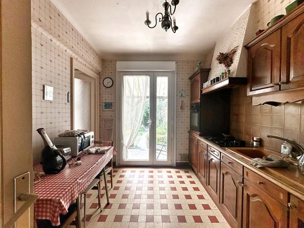 Charmante maison de ville avec jardin , Lorient