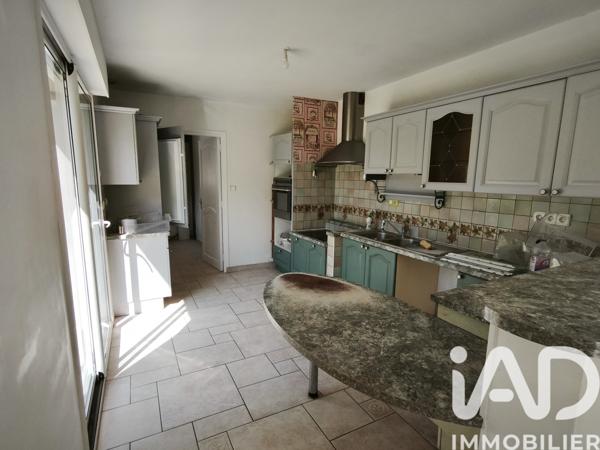 Maison à vendre 4 pièces 135 m² Rochecorbon