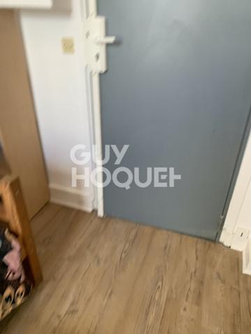 BOIS COLOMBES CENTRE/ Chambre meublée 12.44 m²