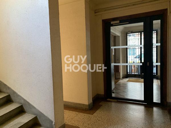 BOIS COLOMBES CENTRE/ Chambre meublée 12.44 m²