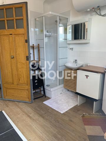 BOIS COLOMBES CENTRE/ Chambre meublée 12.44 m²