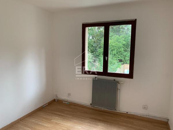 Maison 4 chambres avec grand jardin et garage